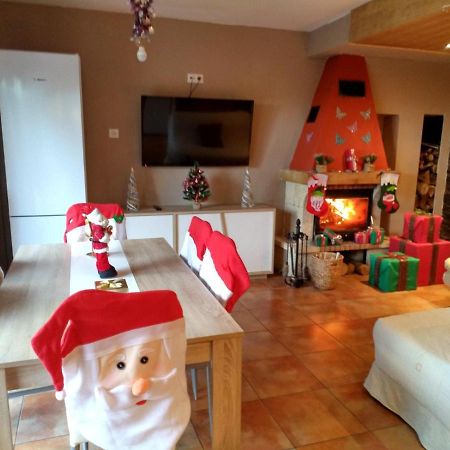 Jardines De Viana Guest House เบียนา ภายนอก รูปภาพ