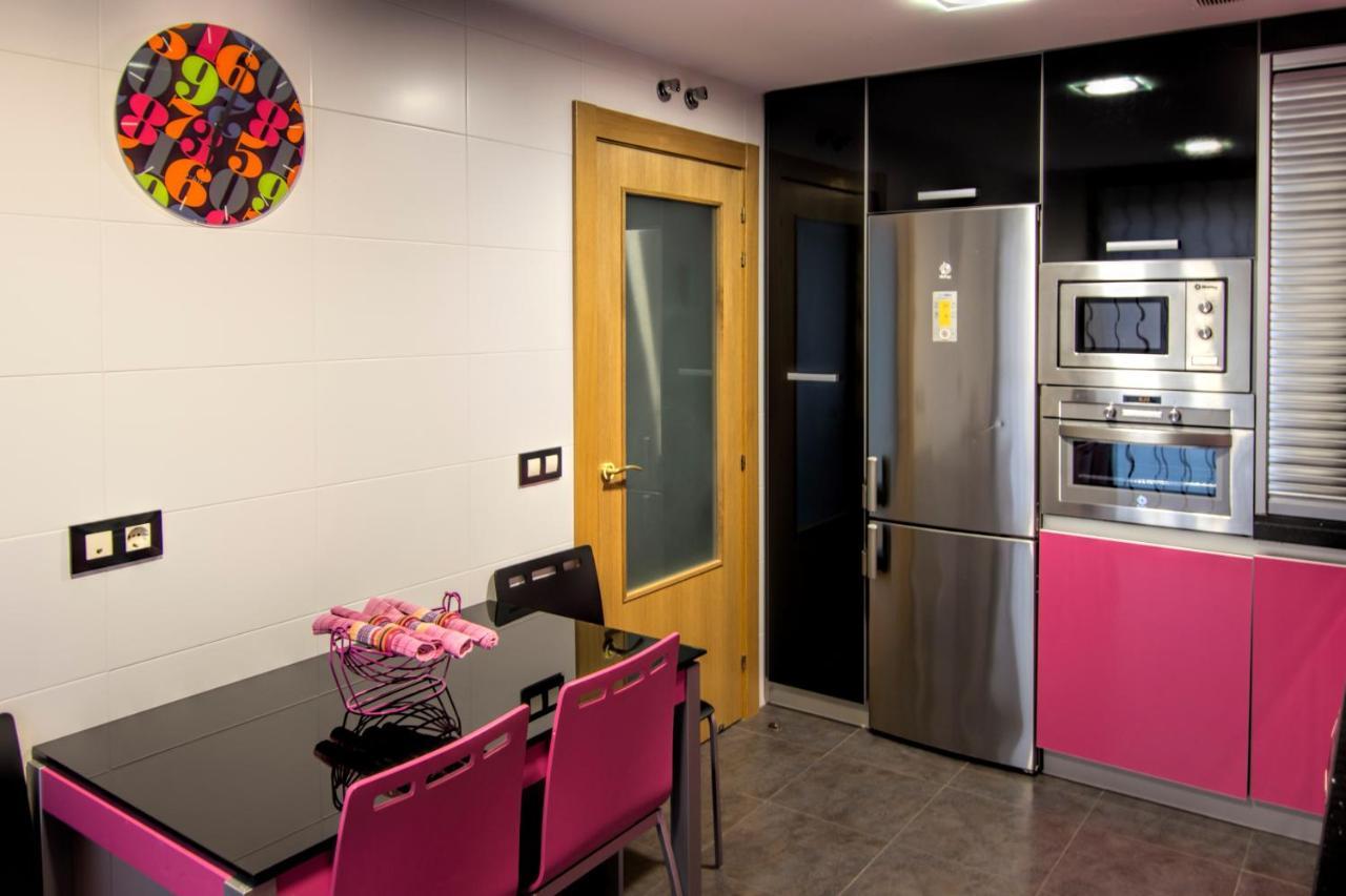 Jardines De Viana Guest House เบียนา ภายนอก รูปภาพ